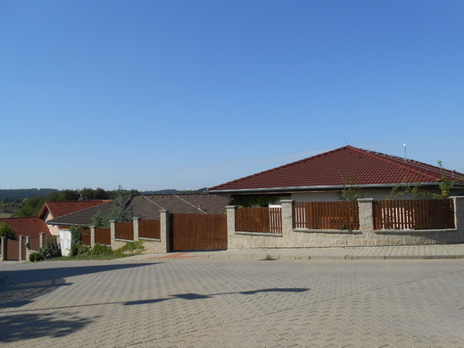 Pohony, brány, kovovýroba