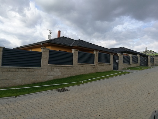 Pohony, brány, kovovýroba