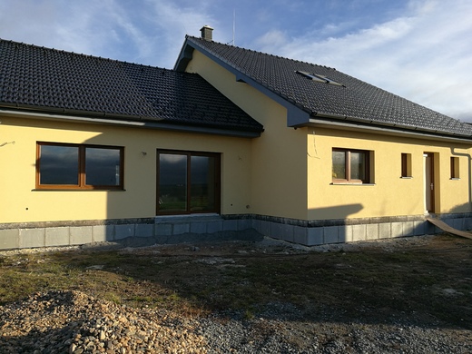 Okna a dveře